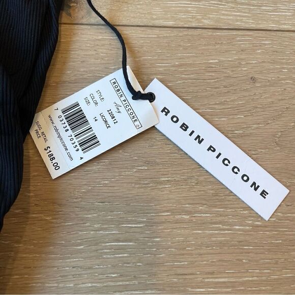 Robin Piccone
Snap Front One Piece Swimsuit - Picture 5 of 6